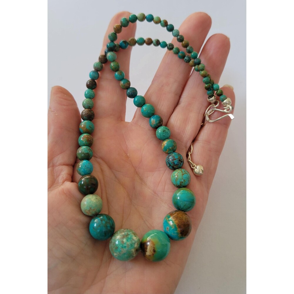 Natural Arizona Turquoise Beaded Necklace Graduated Stones Sterling Silver Clasp